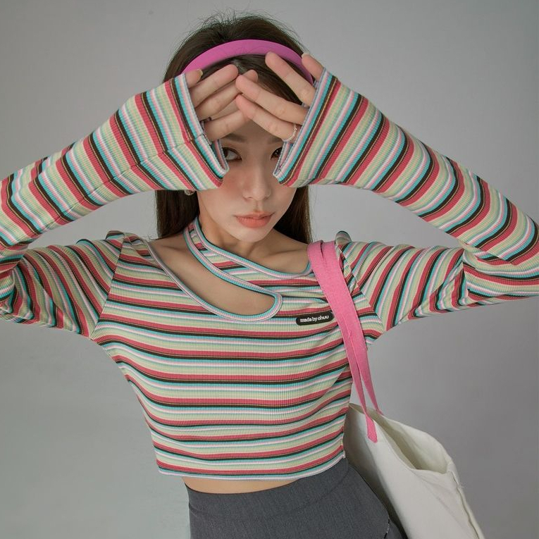 YIU YIU Rajut - Atasan Wanita Kekinian Stripe Lengan Panjang Halterneck Casual Top