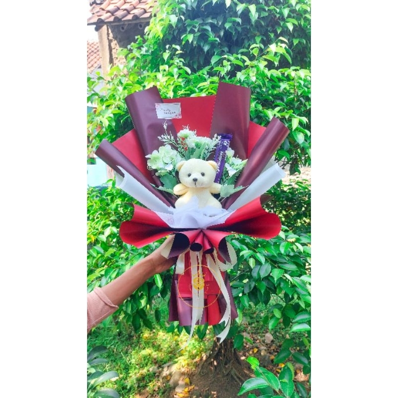 

Buket Bouquet Boneka Wisuda By BeautyBouquet