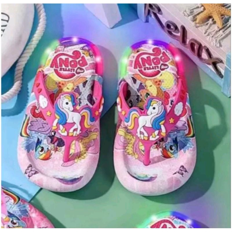 (COD) Sandal Jepit Anak Import PONNY Dengan LED/Sandal Anak Perempuan import Menyala Size 24-35