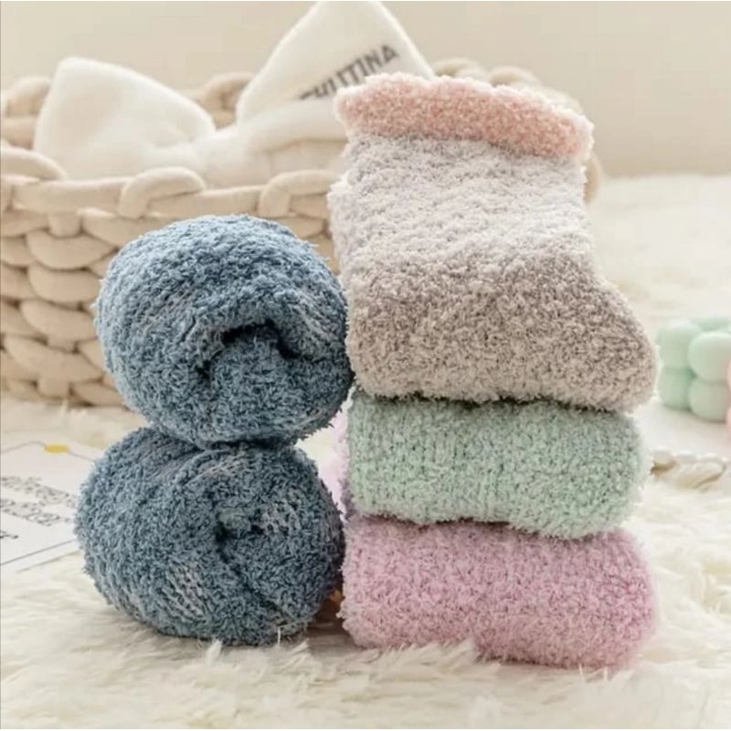 Kaos Kaki Winter Wanita / Kaos Kaki Wool Winter