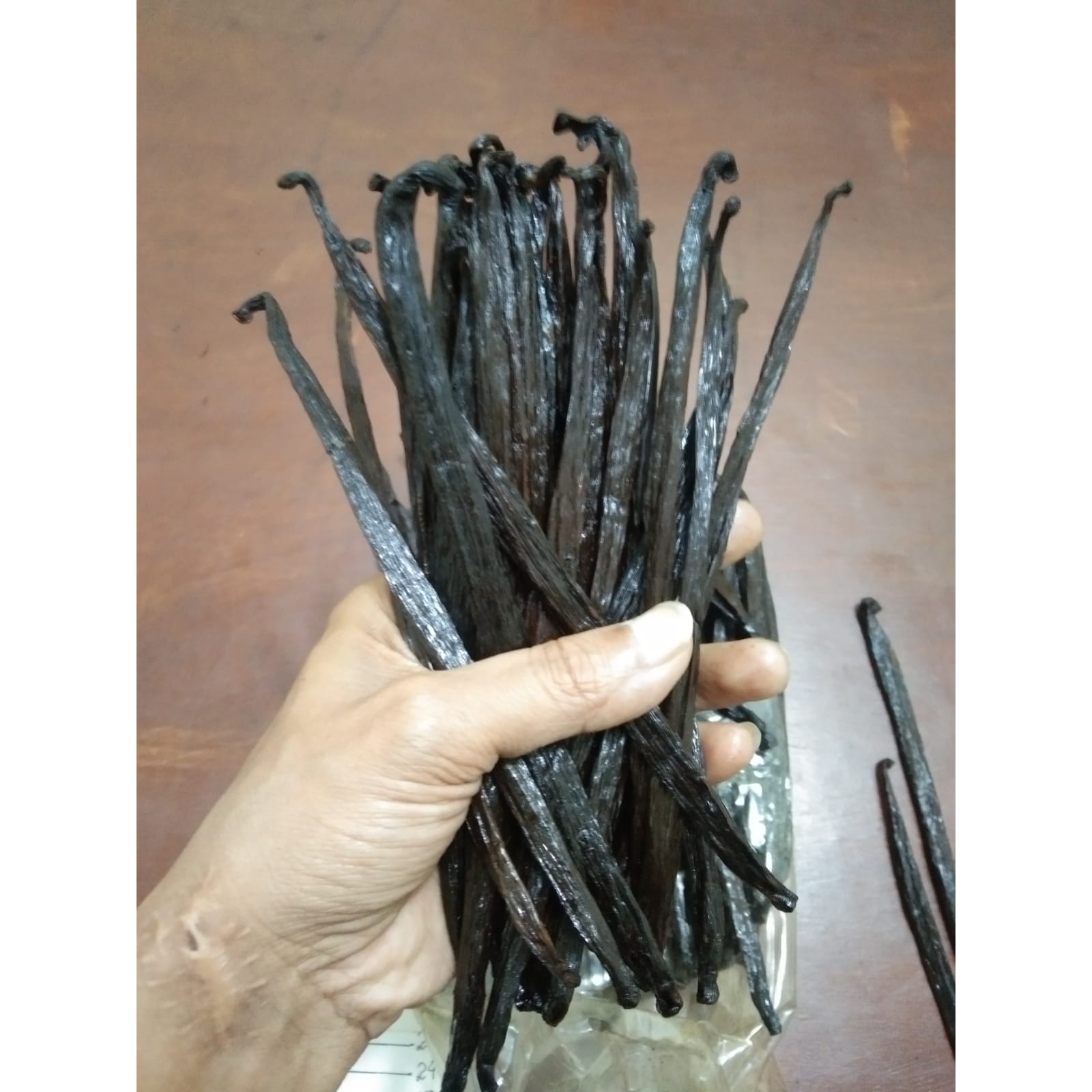 

TERMURAH - Gourmet Grade A 10gr Vanilla Bean (Biji Vanilla) planifolia 20 21 up