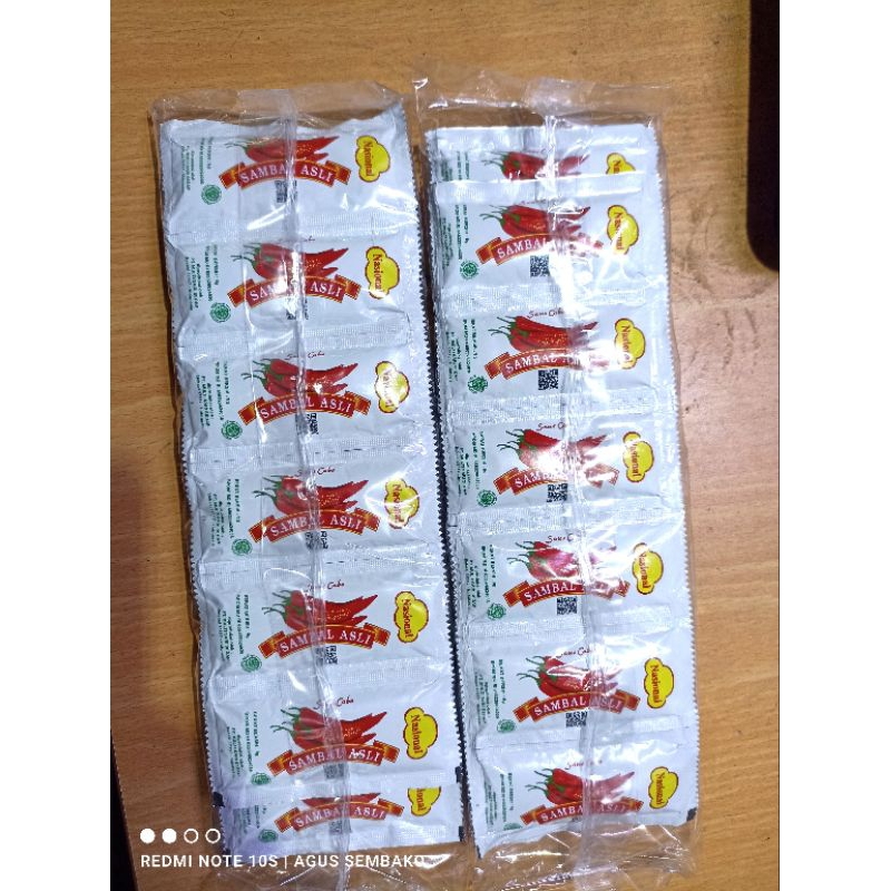 

2 pak sambal asli nasional stick sachet 9 gram (48) pcs untuk sambal ayam Kentucky