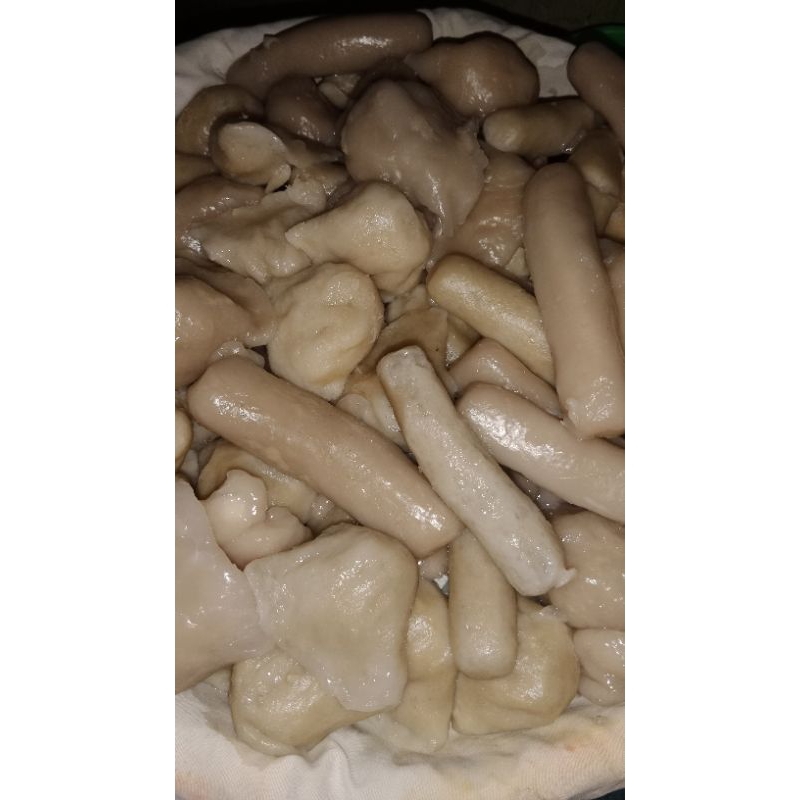 

PEMPEK ROXY