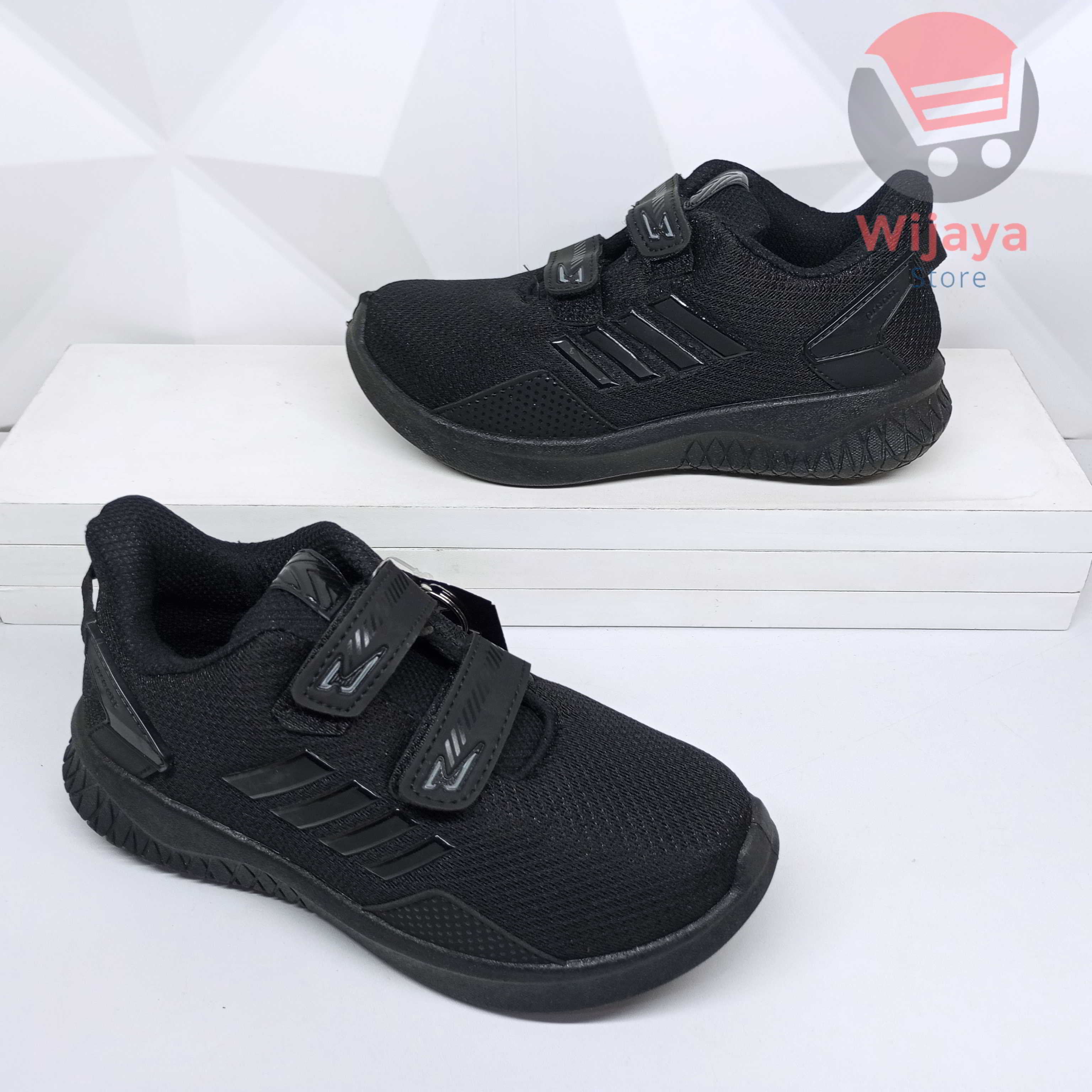 Sepatu Sekolah Pro Att 31-34 Sneaker Anak Hitam Polos Putih dengan Strap Velcro yang Praktis PI 600 TEC 890 PC 950 NT 592 PA 700