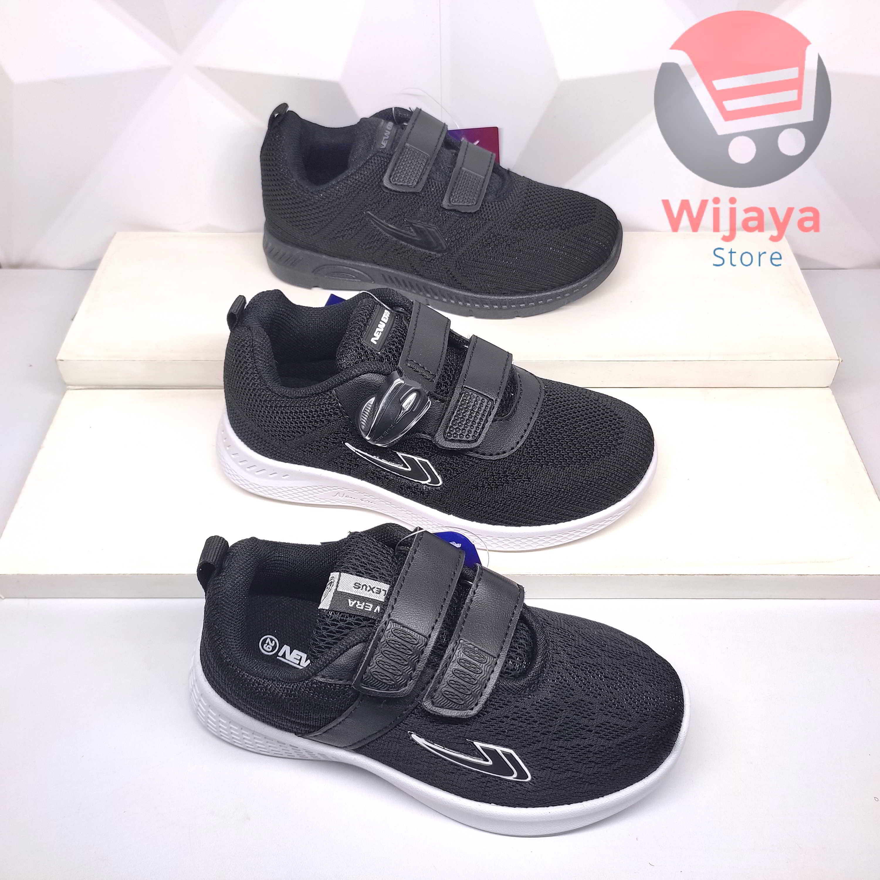 Sepatu Sekolah Anak New Era 29-33 Desain Sneaker Hitam Polos Putih dengan Strap Velcro dan Magnet yang Praktis CINDY CRISTAL MAGNETI ALISA ALPHARD