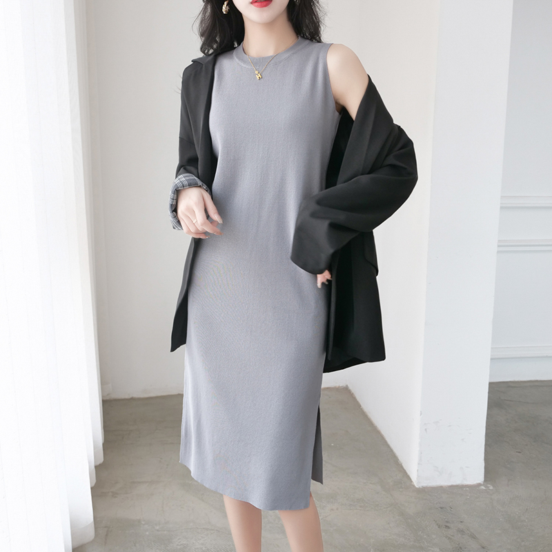 【Premium】Korean Midi Dress Bodycon Armsless Casual 2100