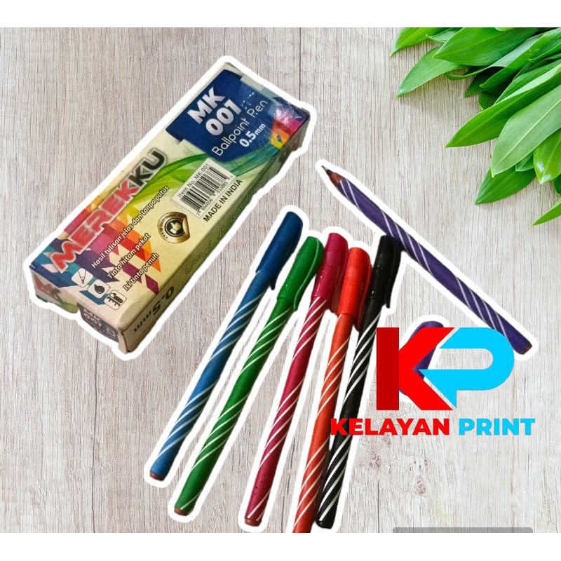 

PULPEN MEREKKU KETEBALAN 0,5 TINTA HITAM PER PAK ISI 12 PCS