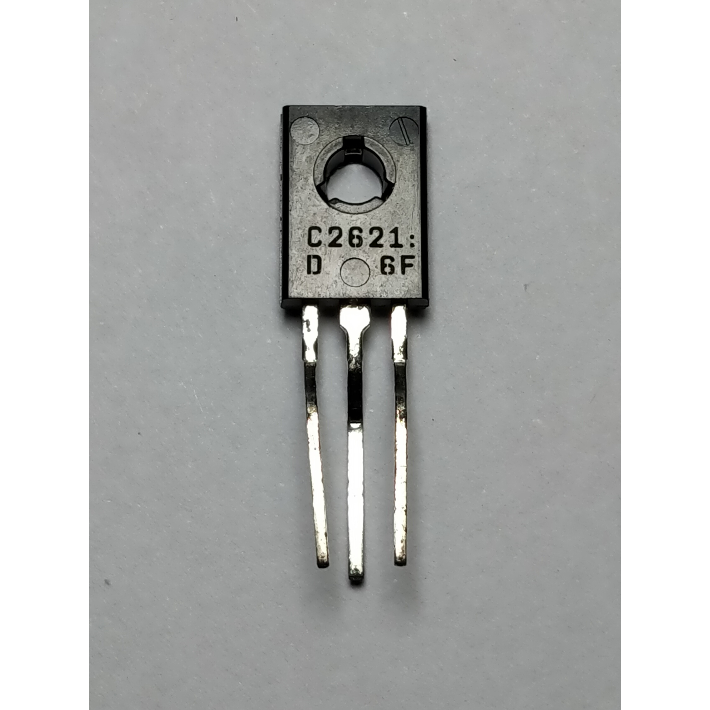 TRANSISTOR 2SC2621 TR C2621 TR TTC2621 TR KKC2621 TR KTC2621 TR NPN C2621