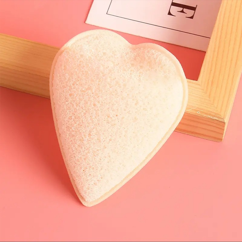 Spon Pembersih Wajah bentuk Love Hati - Konjac Sponge - Natural Facial Sponge - Pembersih Muka - Pembersih Pori Pori