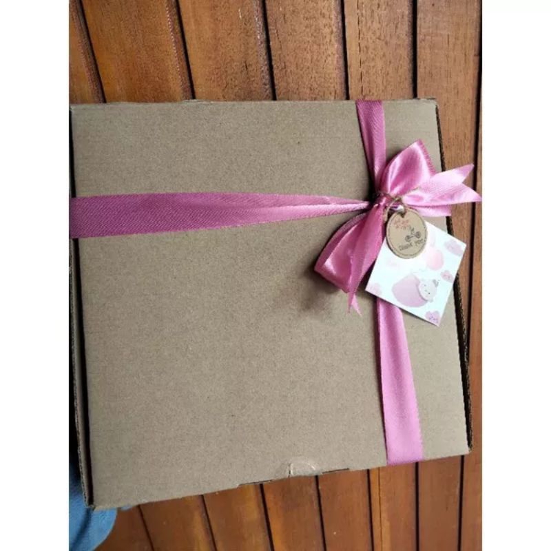 

packing box hampers free pita dan kartu ucapan