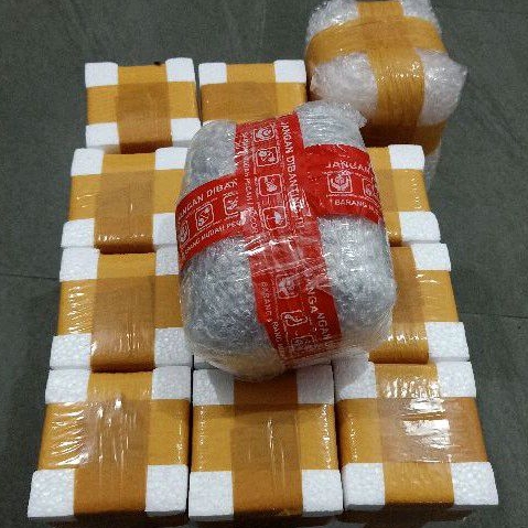 Ikhsan Ferdinan Black Garlic Honey - Madu Bawang Hitam Tunggal- Madu Bawang Hitam - Madu Bawang