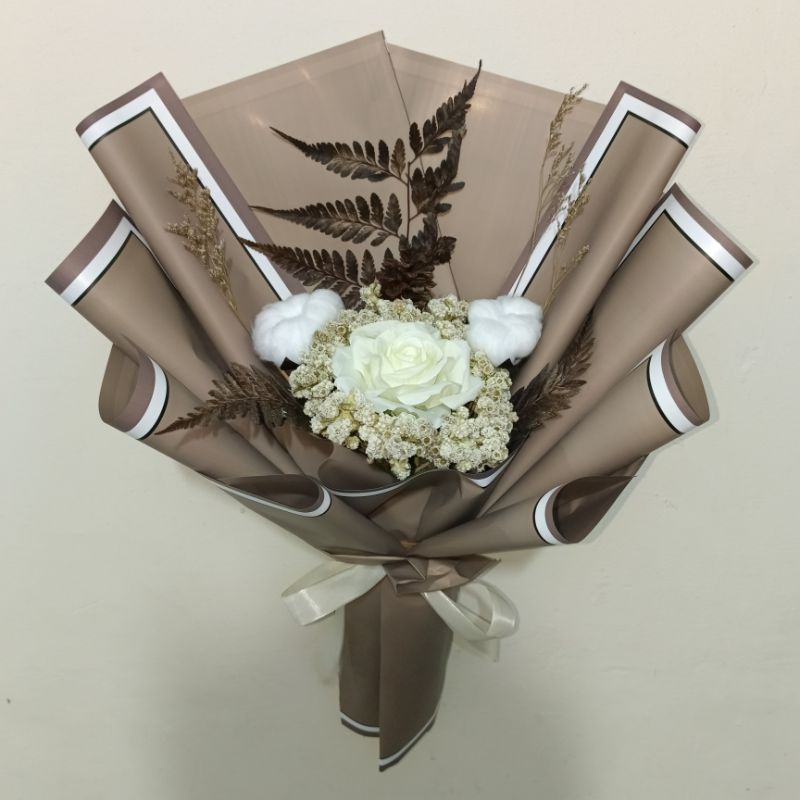 buket bunga edelweis gift kado ulang tahun valentine wisuda hari ibu