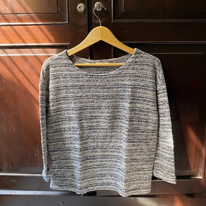 Sweater Rajut Phenomenal matahari