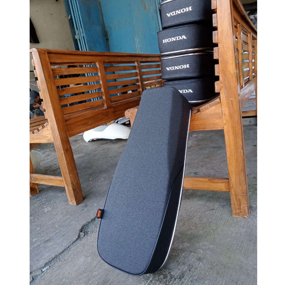 JOK CB MOTIF AMPLAS JOK CB ANTI GEMBOS-JOK CB ANTI GEMBOS/JOK CB AMPLAS-Jok CB Kulit amplas tanpa sa