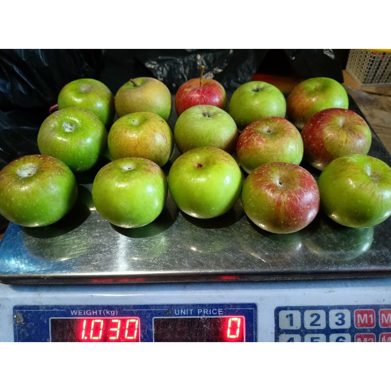 

Apel malang rome beauty 1kg isi 15-17buah