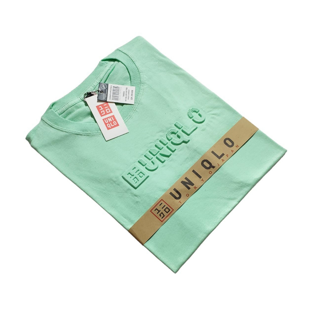 TSHIRT KAOS UNIQLO EMBOS DUSTY GREEN SABLON TIMBUL PREMIUM QUALITY