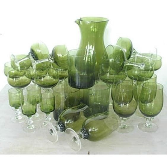 gelas wine set semi kristal atau kristal hijau