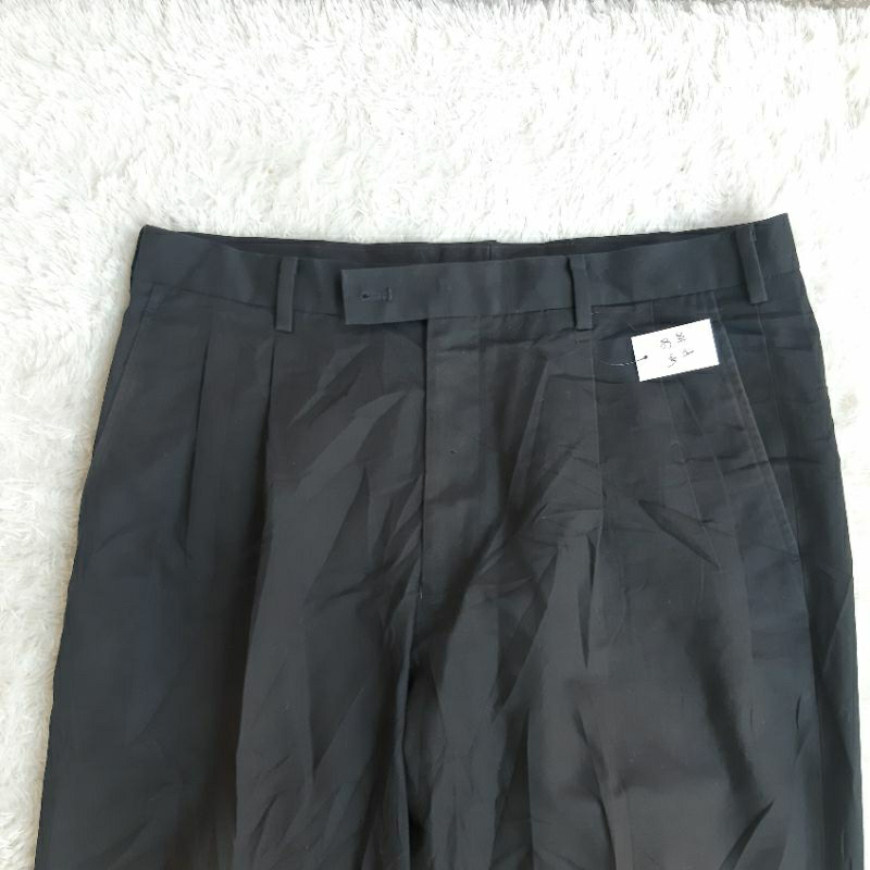 WORK PANTS CELANA PANJANG HITAM UNIQL0