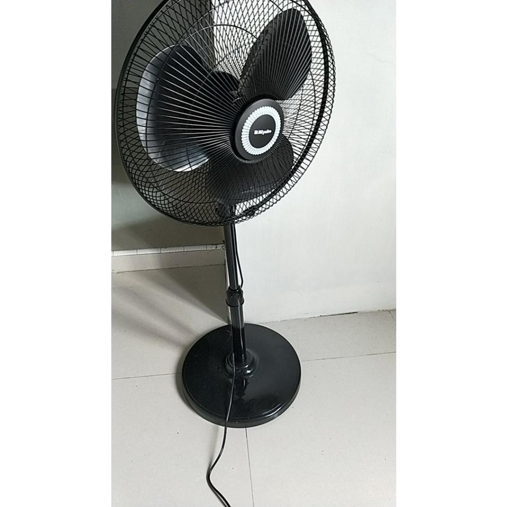 Miyako KAS 1607 Stand Fan 16 in Kaki Bulat 50 W Design Minimalis