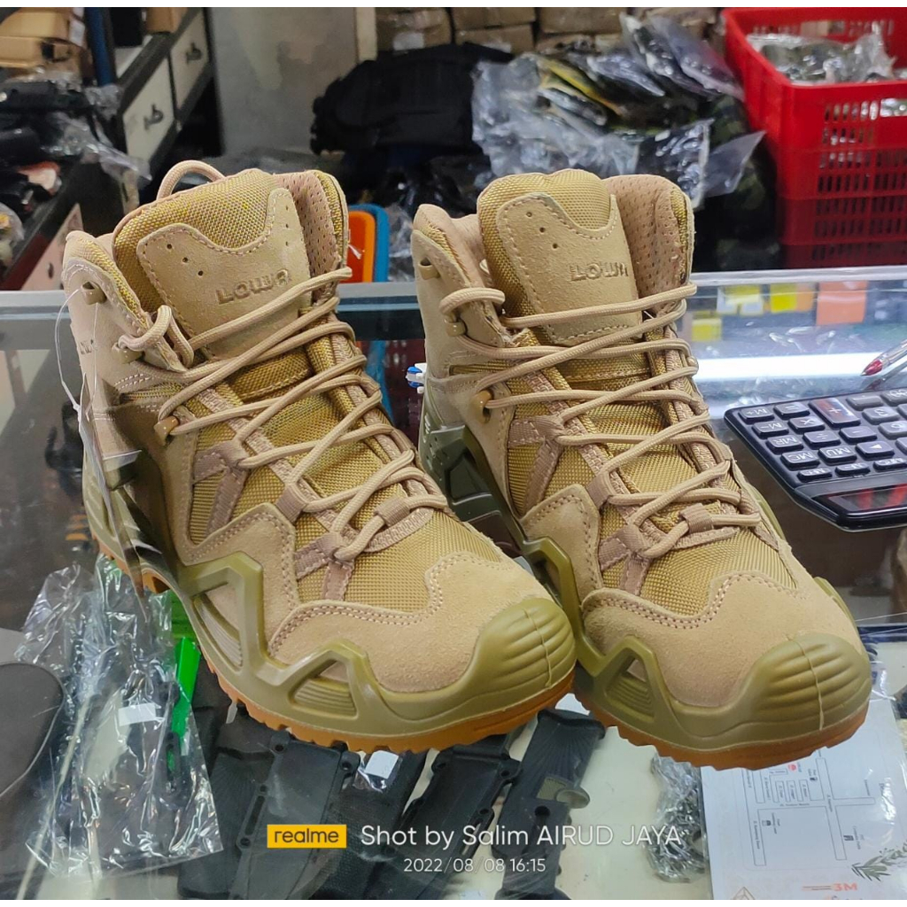 SEPATU PDL TACTICAL  L0W44 BOOTS MID 6INC HITAM KREM HIJAU IMPORT