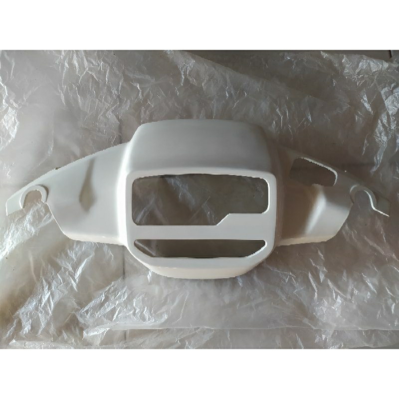 Batok Lampu atas Yamaha F1Z ALBINO original baru