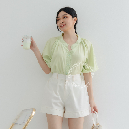 [HYERIES] Chaewon Top / Atasan casual wanita korea / puffy sleeve top / atasan lengan balon / blouse wanita / puff sleeves top oneck / korean top / blouse kerja / atasan kantor / pakaian kasual wanita / korea blouse / oversized shirt / baju jumbo big size