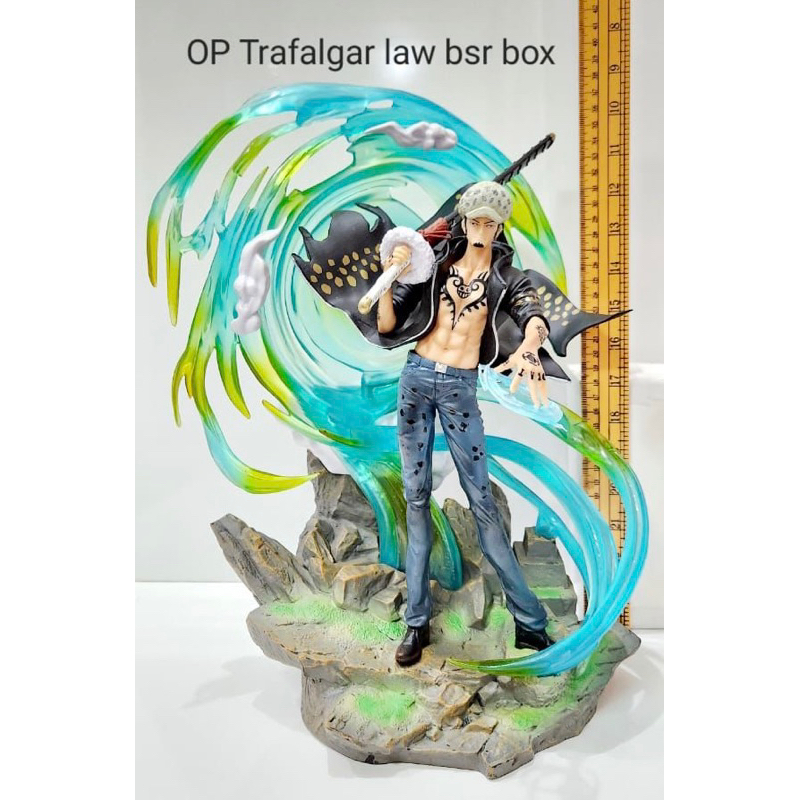 action figure one piece trafalgar law besar box