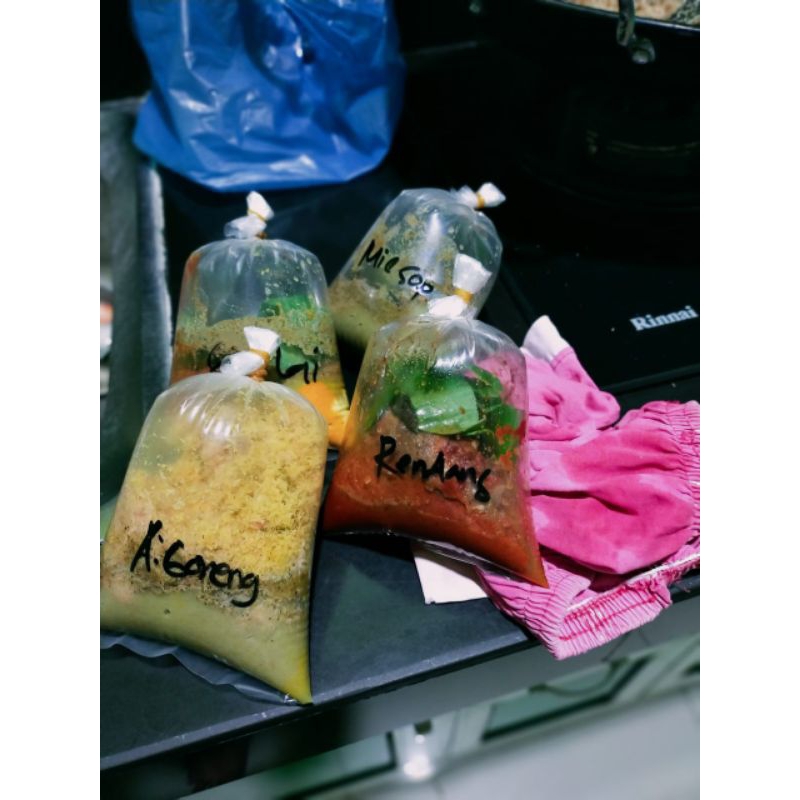 

Bumbu serba 10rb GOJEK/GRAB MEDAN