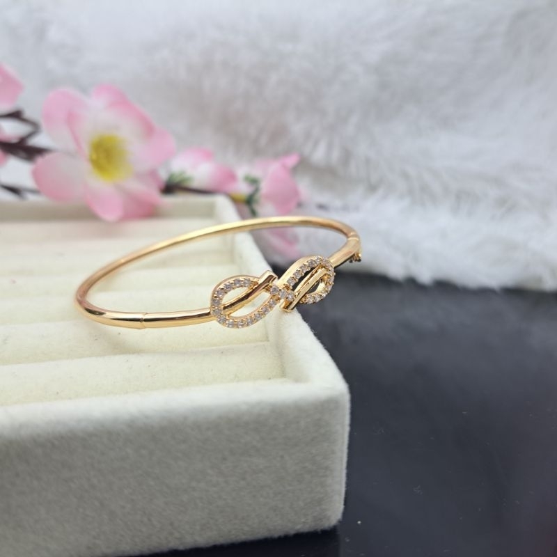 Gelang Wanita bangle korea kunci bukaan samping lapis emas Terbaru COD