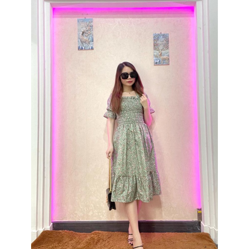 RD FASHION - SMOCKED DRESS / Gaun musim panas kasual baru Lengan pendek smocked dress lipit bunga dengan dasi belakang / gaun kasual A-line gaun smocked berlipat bunga lengan pendek-BUNGA MINI HIJAU