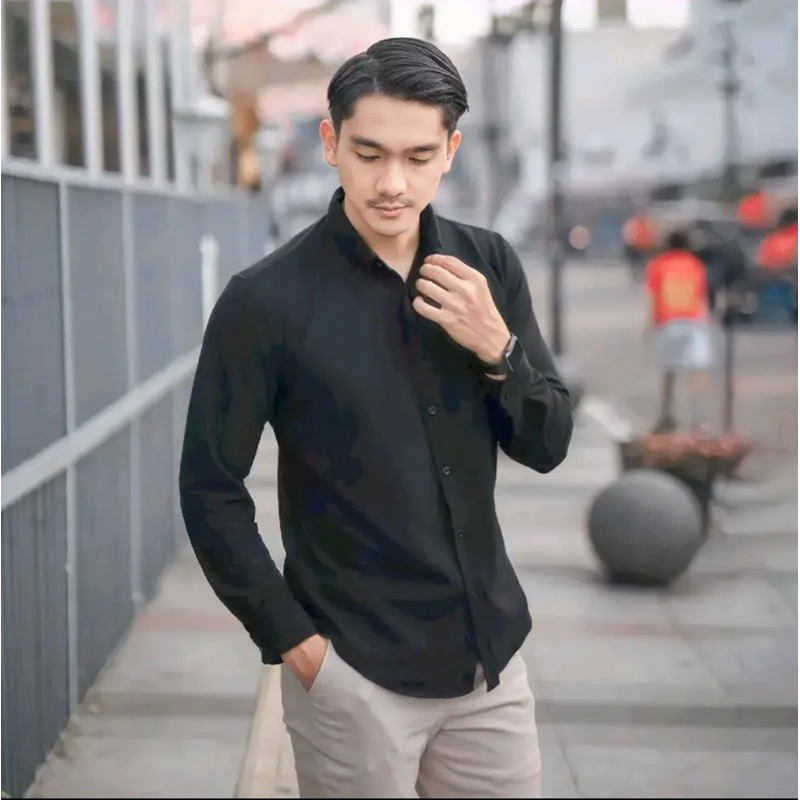 Kemeja panjang pria slimfit terbaru