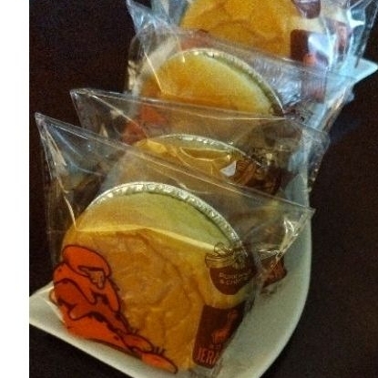 

Roti Jerapah Asli Surabaya