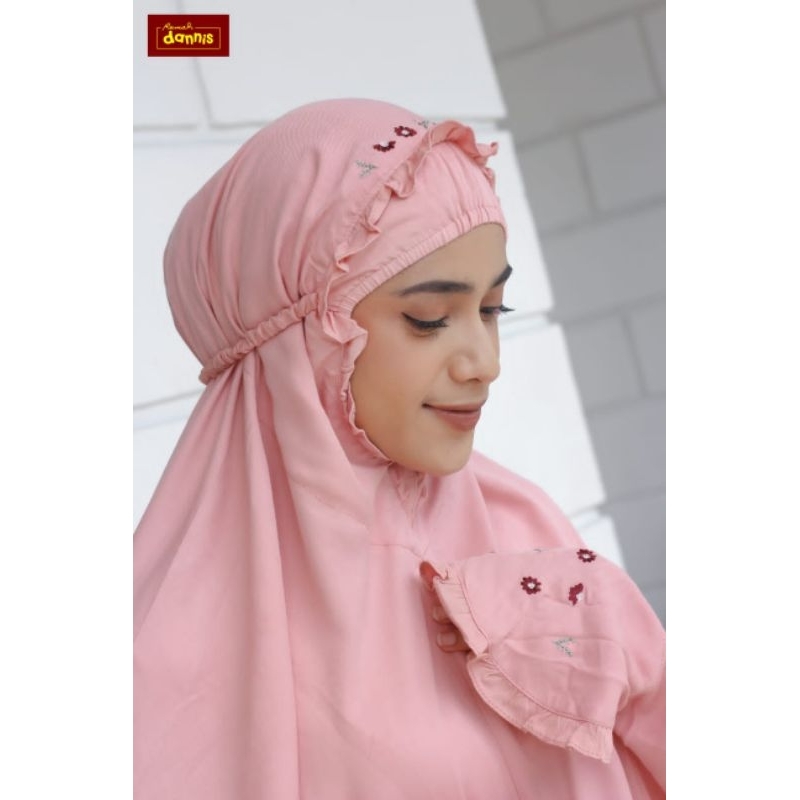 Mukena terusan dannis terbaru bahan halus dan lembut nyaman dipakai ibadah tdk gerah