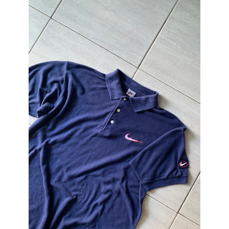 VINTAGE 90S NIKE POLO SHIRT