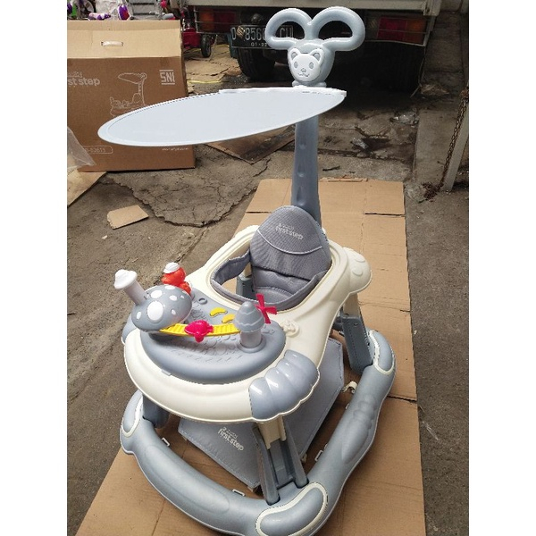 Baby Walker Family FB 82613 Alat Bantu jalan Anak Bayi