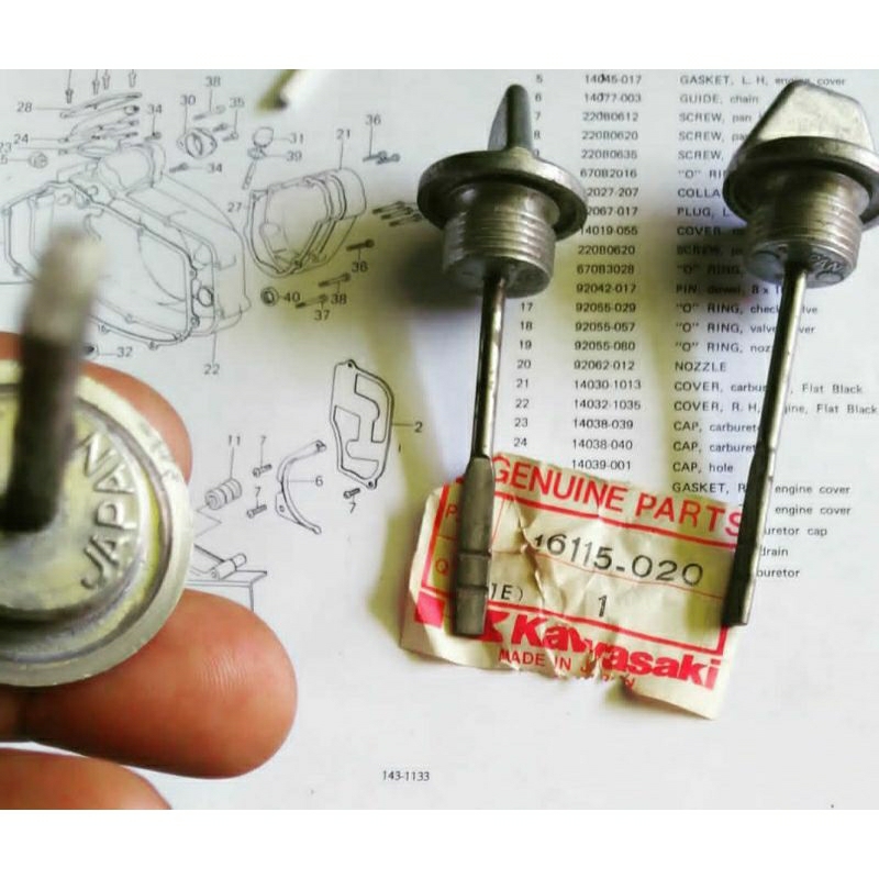 Tutup Kontrol Oli Mesin Blok Kopling Original KAWASAKI KE125 KS125 16115-020