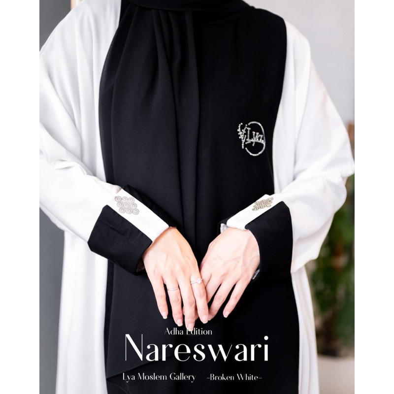 Nareswari vy Lya Moslem Gallery