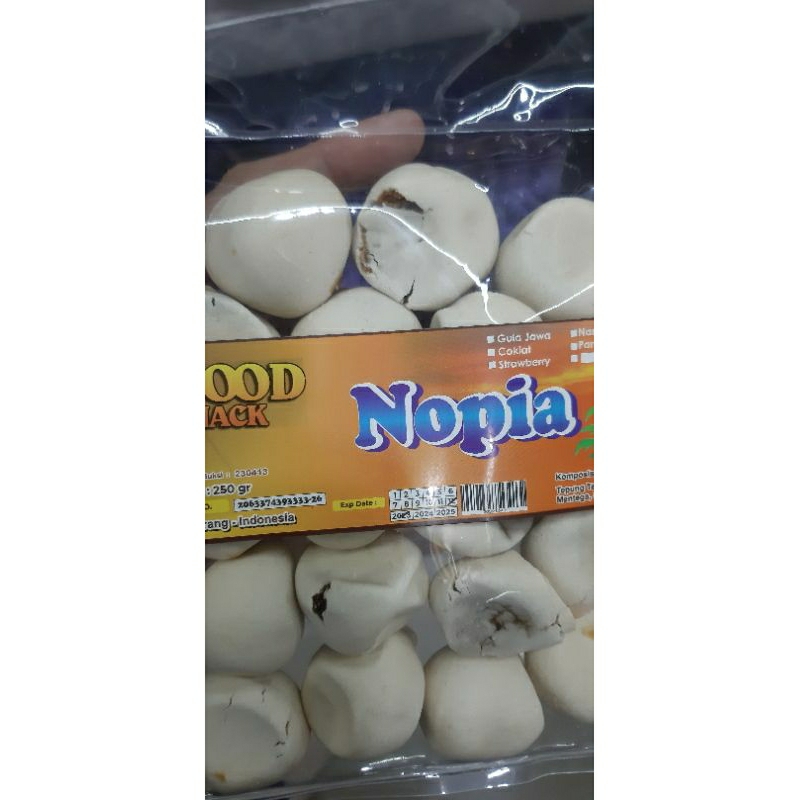 

NOPIA RASA ORIGINAL ISI 250 GRAM MAKANAN KHAS OLEH OLEH SEMARANGAN CAMILAN CEMILAN ENAK MURAH