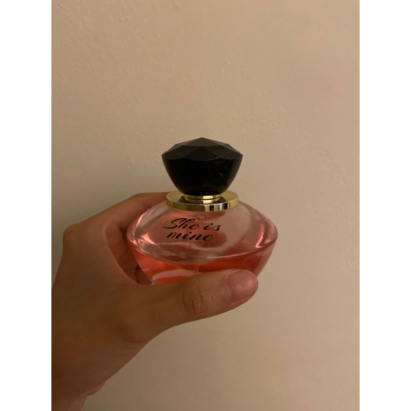 parfum she is mine