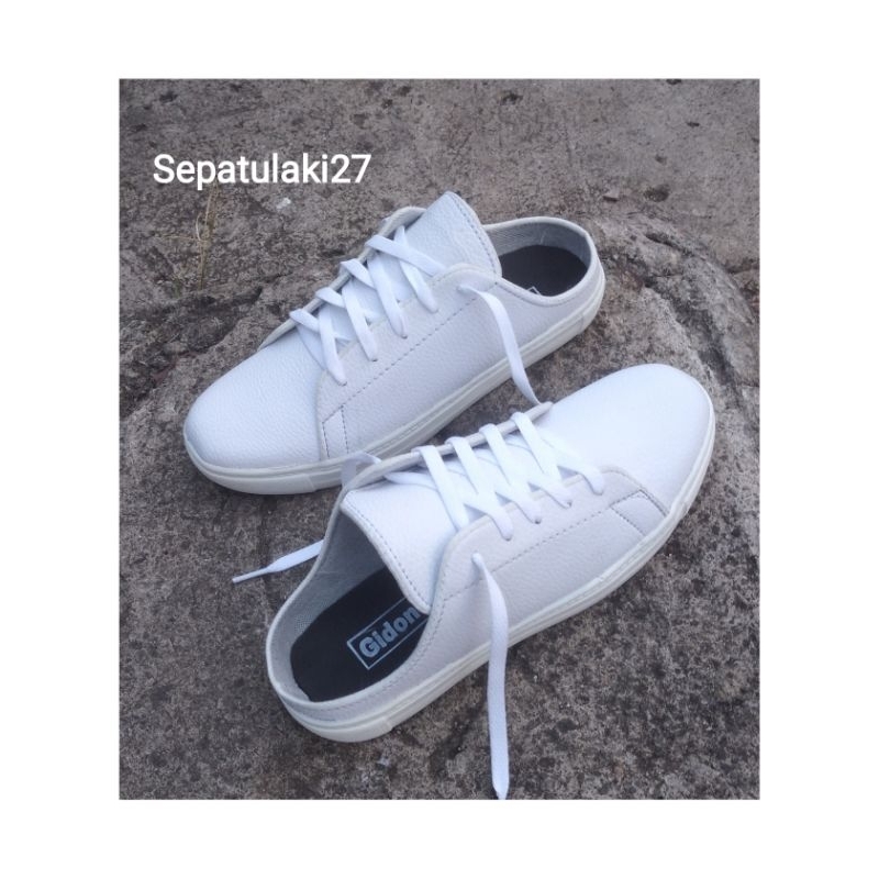 sandal sepatu kets sneakers slop pria wanita