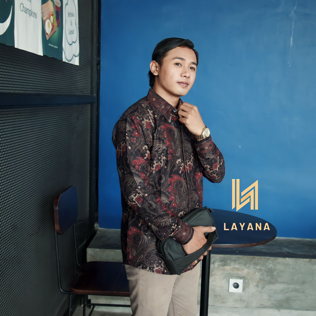 Kemeja Batik Layana Gibran Warna Hitam Slimfit Lengan Panjang