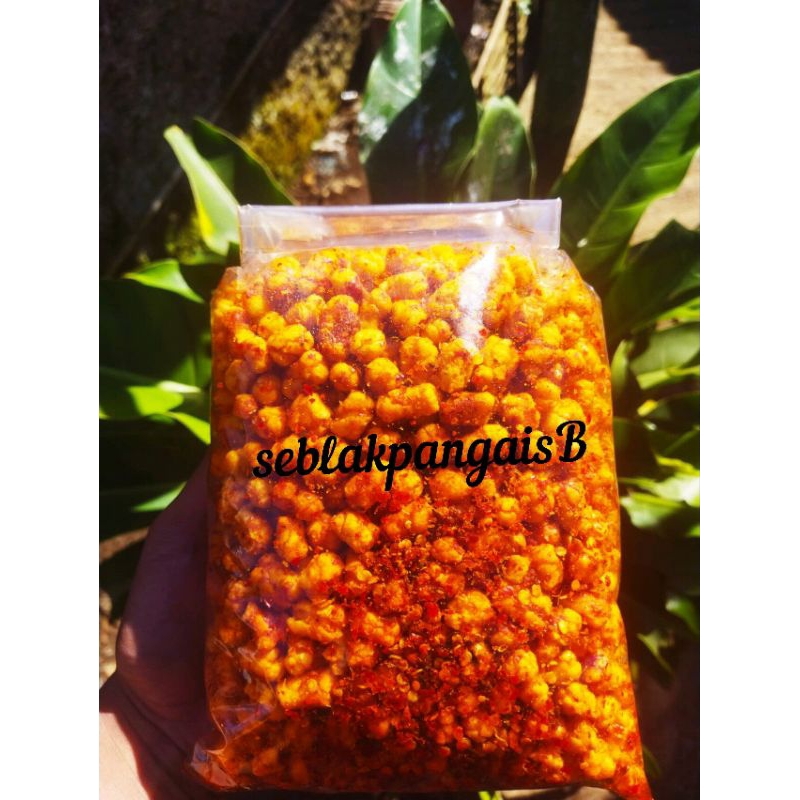 

pilus cikur kering crispy pedas extra daun jeruk isi 1kg