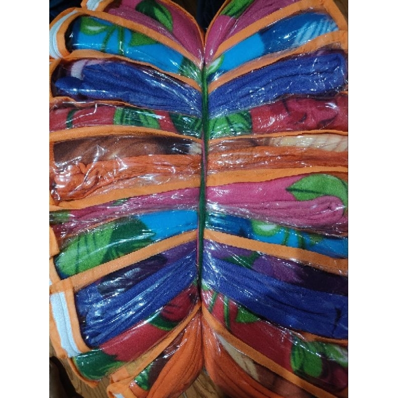 SELIMUT BULU HALUS Motif KARAKTER/BUNGA Selimut Anak/Dewasa