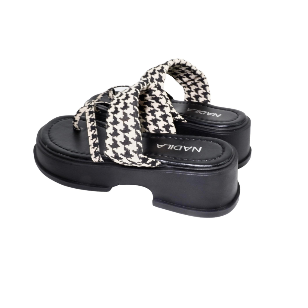 Nadilastuff Haechan Platform Sandal Wanita korean Style Hak Tahu Ringan