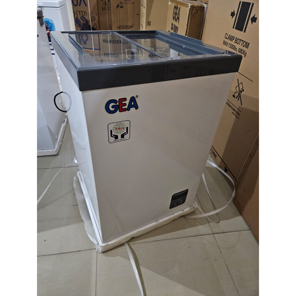 GEA CHEST FREEZER SLIDING SD-103 / SD 103