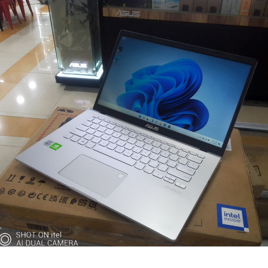 LAPTOP LEPTOP ASUSss  CORE I5 HDD 1TB RAM 4GB VGA INVIDIA 2GB MULUS SIAP PAKAI