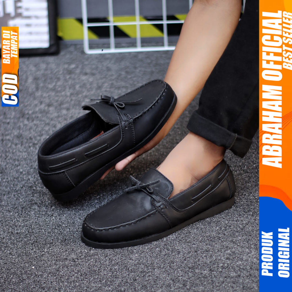 Sepatu Loafers Formal Pantofel Kerja Kantor Hitam Pria