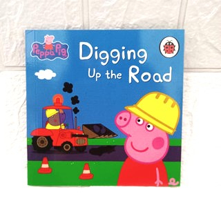 Buku Cerita DIGGING UP THE ROAD Bahasa Inggris Ecer Book The Incredible Peppa Pig Collections Ultimate buku anak impor