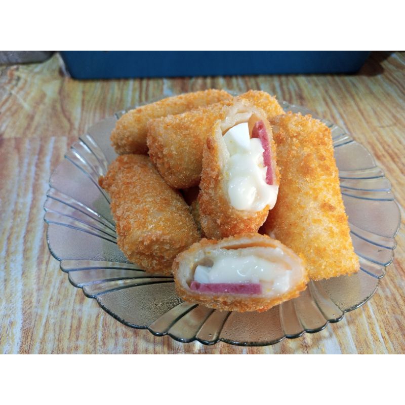 

risoles beef mayo (sudah digoreng)