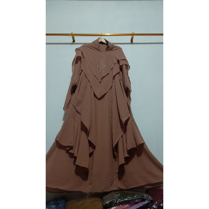 Gamis renda gold termewah